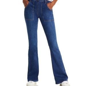 Frame Le Flare de Francoise Jeans in Lemmie